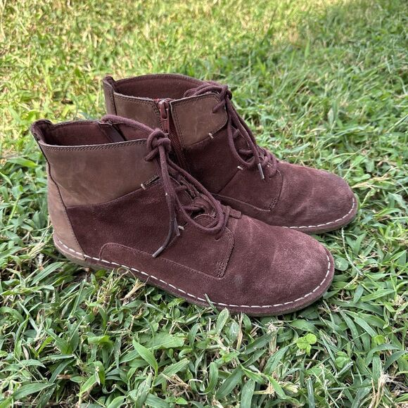 Clarks Collection Tamitha Boots Womens 7 M Purple Suede‎ Leather Lace Up Ankle - Picture 4 of 10